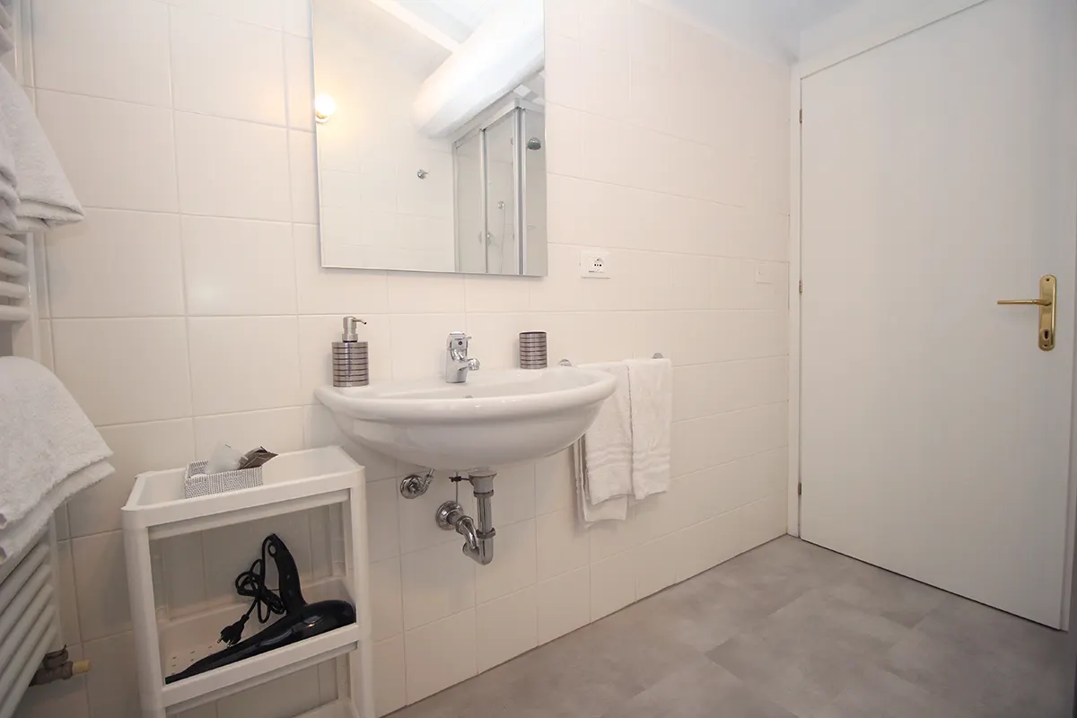 residenzacorridoni38-bagno-2